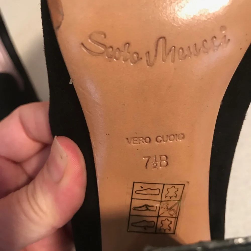 Sesto Meucci Black Suede Pumps Size 7.5 - Picture 5 of 6